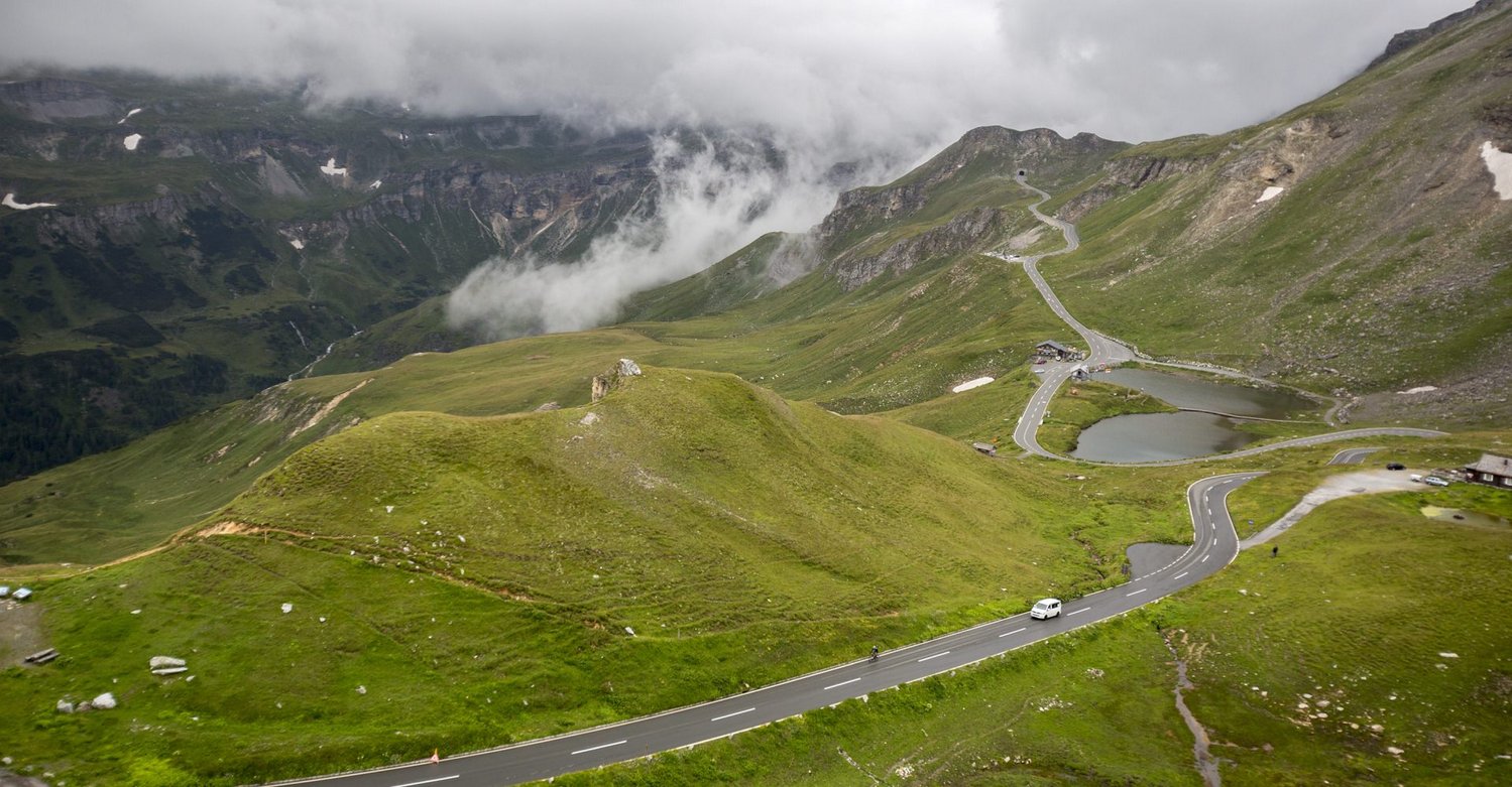 Fuscherlacke auf der Großglockner Hochalpenstraße, fotografiert vom Fuscher Törl.