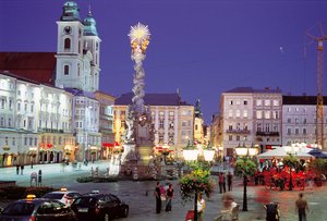 Nachtausfahrt in Linz Nachtausfahrt in Linz