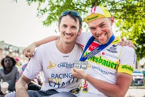 RAAM-Sieger Christoph Strasser bei Europas härtestem Radrennen RAAM-Sieger Christoph Strasser bei Europas härtestem Radrennen