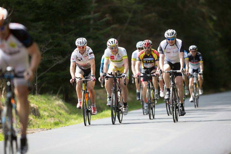 Erfolgreiches Trainingswochenende mit Christoph Strasser und dem Race Around Austria im Mühlviertel Erfolgreiches Trainingswochenende mit Christoph Strasser und dem Race Around Austria im Mühlviertel